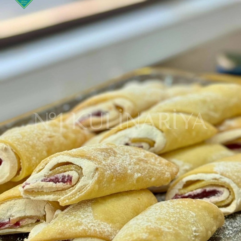 Bezeli vişnəli - Tort sifarişi
